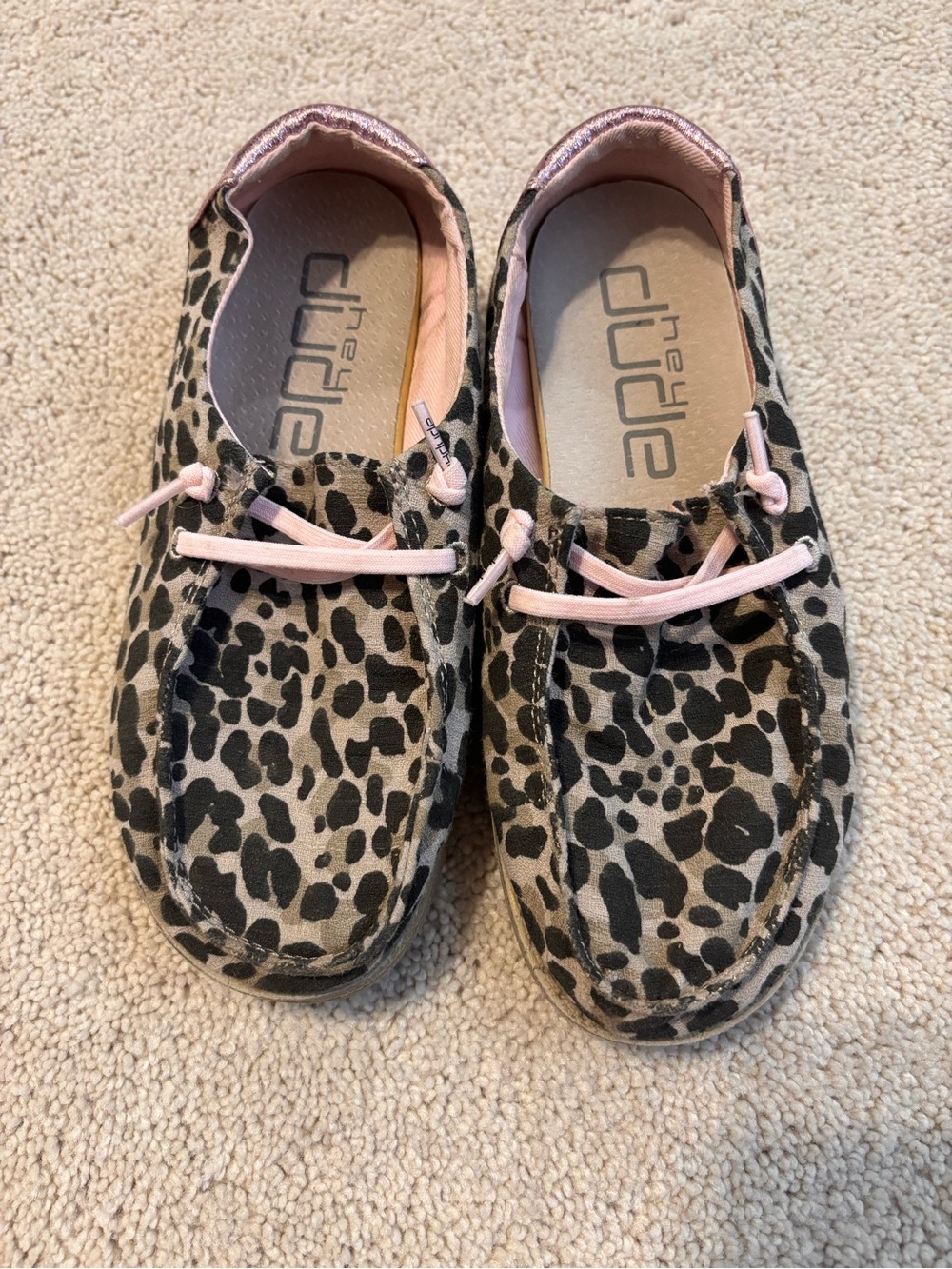 Hey Dude Wendy Youth Leopard Pink Slip On Shoes Y1-Y2